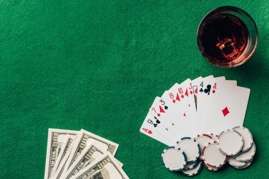 Roulette wheel and betting grid with number layout